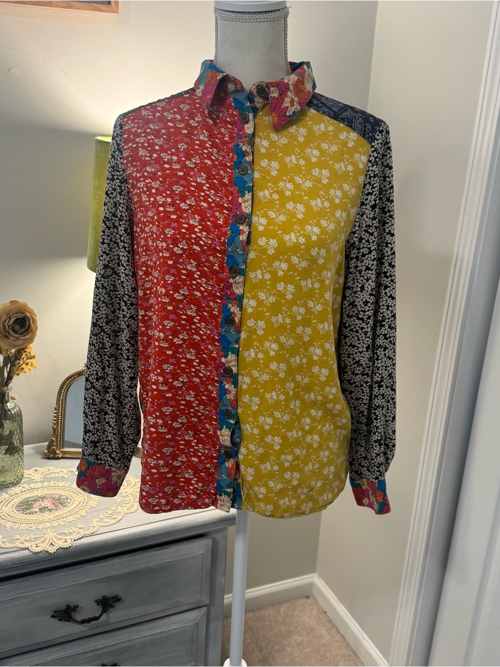 Natural Life Patchwork Floral Button Down Shirt Size Small - Picture 2 of 12